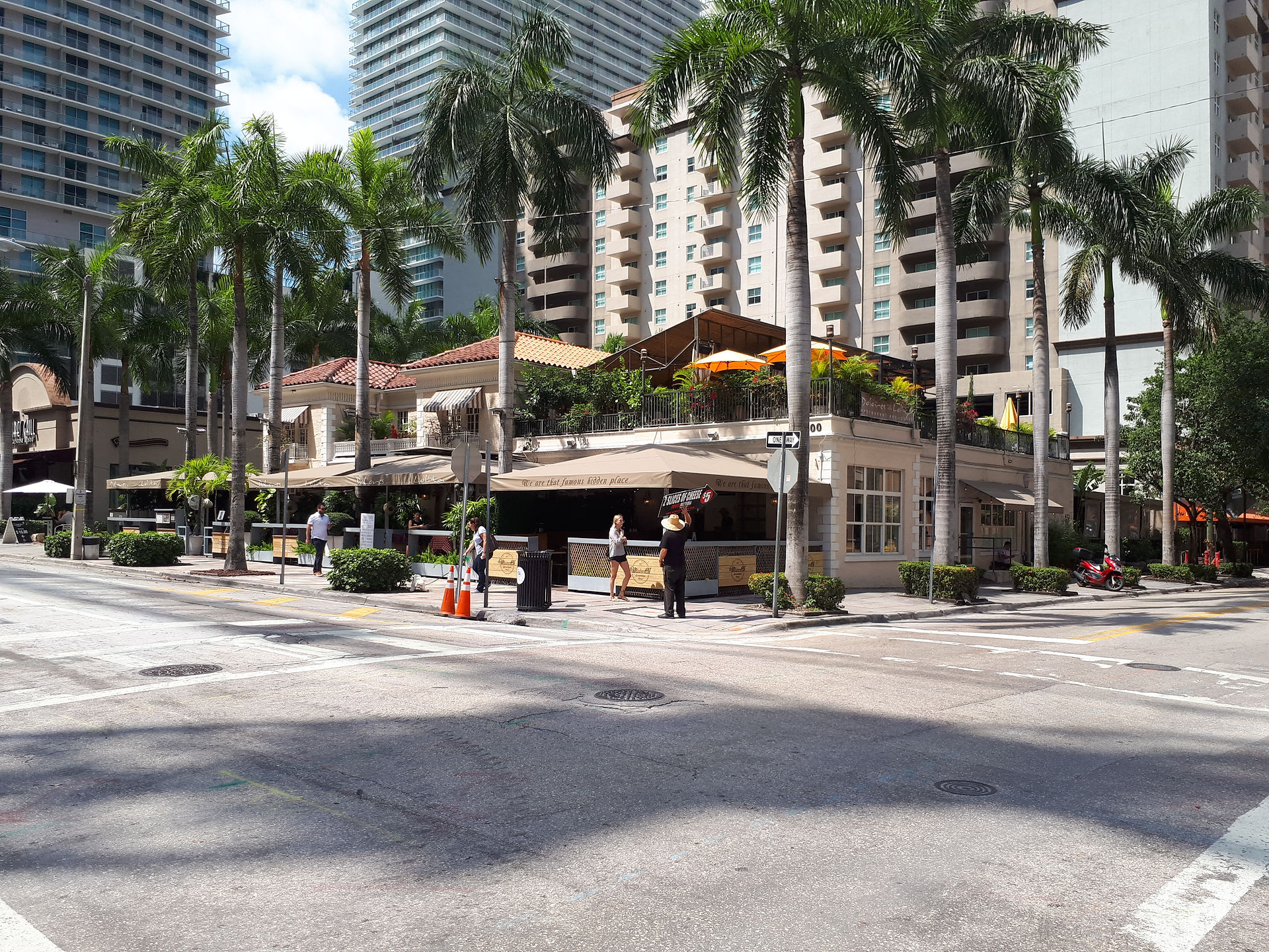 Miami: Brickell Village