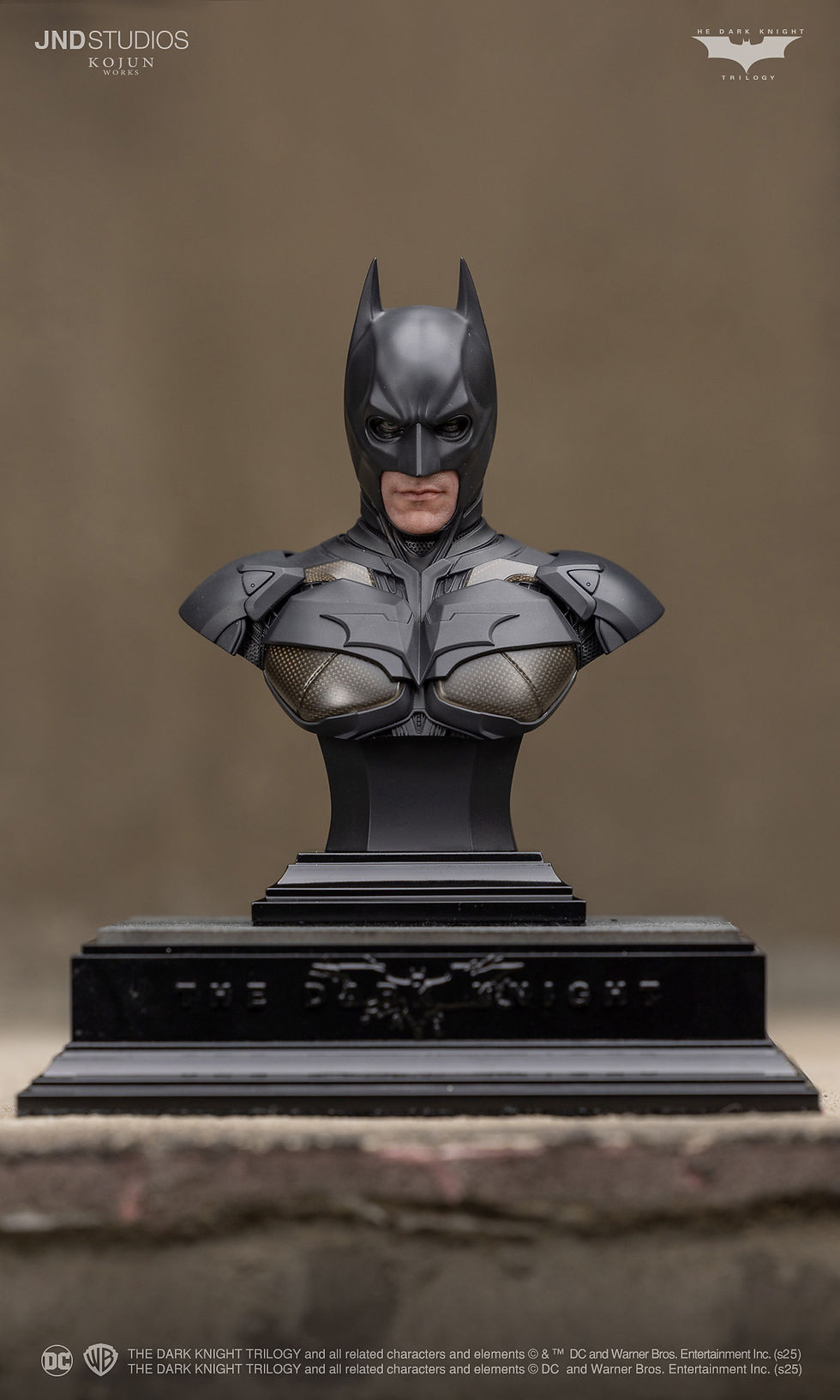 Miniatura: JND KOJUN Works 1:6 Bruce Wayne of The Dark Knight (Type-A)
