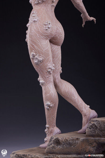 Thumbnail: Ghostbusters: Gozer 1:4 Scale Statue PCS
