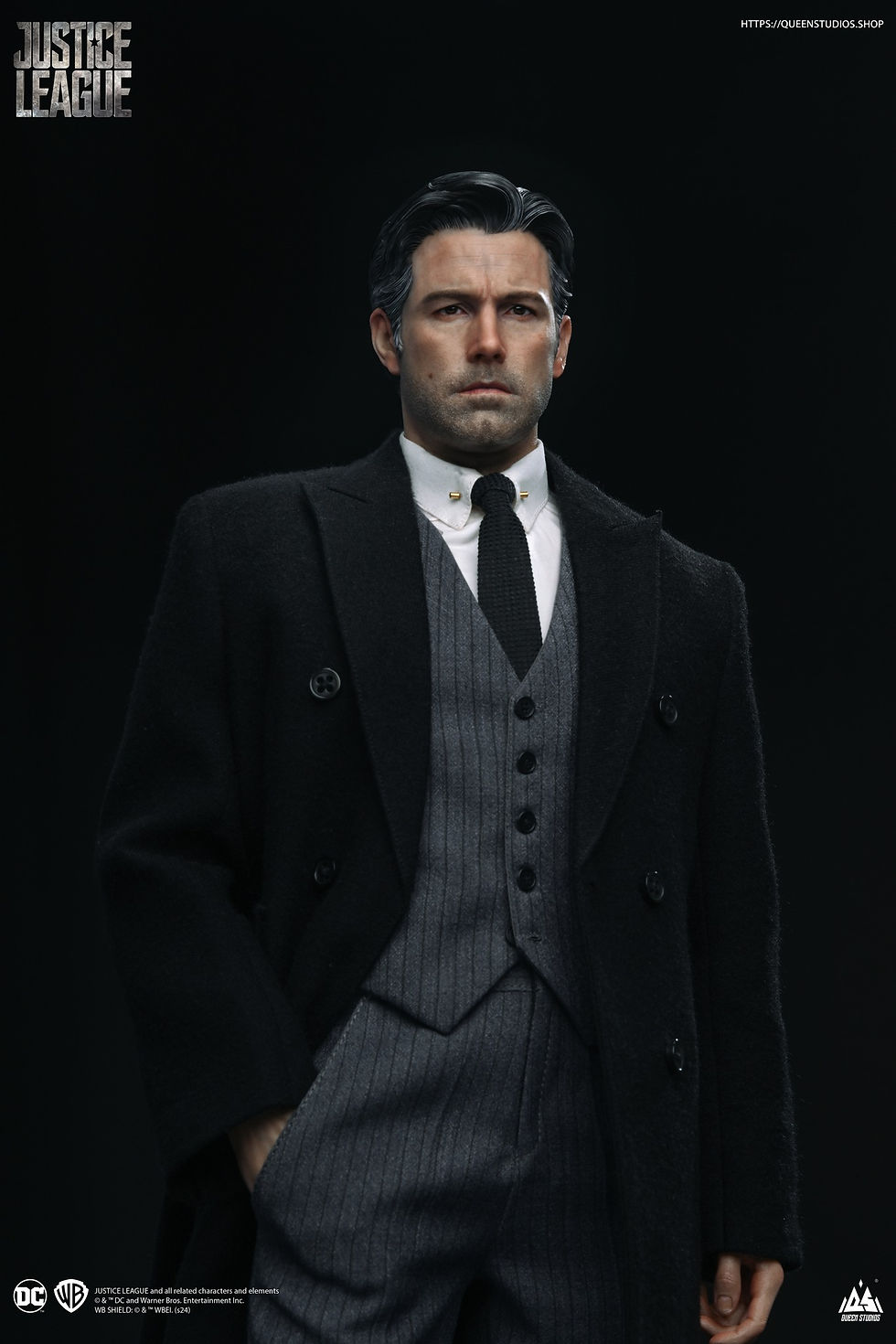Miniatura: Queen Studios Bruce Wayne (Ben Affleck) 1/4 Statue