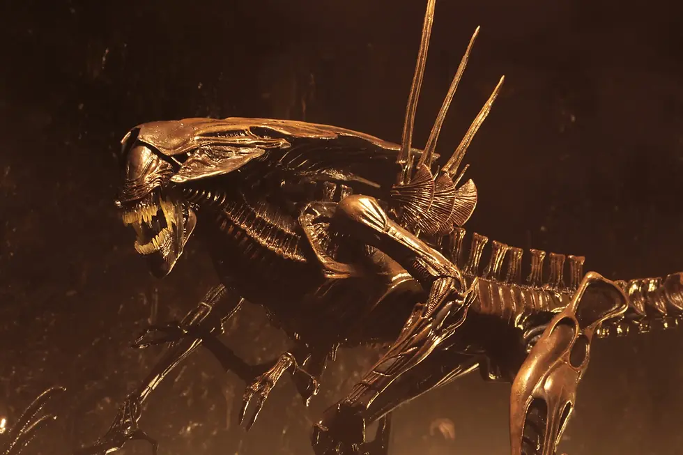 Miniatura: Aliens Alien Queen Resurrection Deluxe 37cm