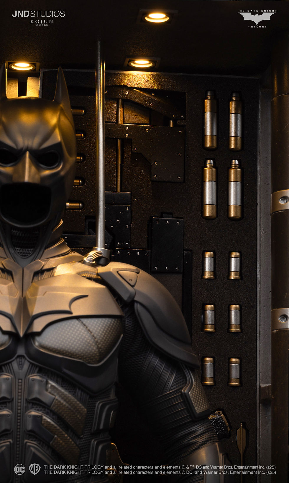 Miniatura: JND KOJUN Works 1:6 Bruce Wayne of The Dark Knight (Type-C)