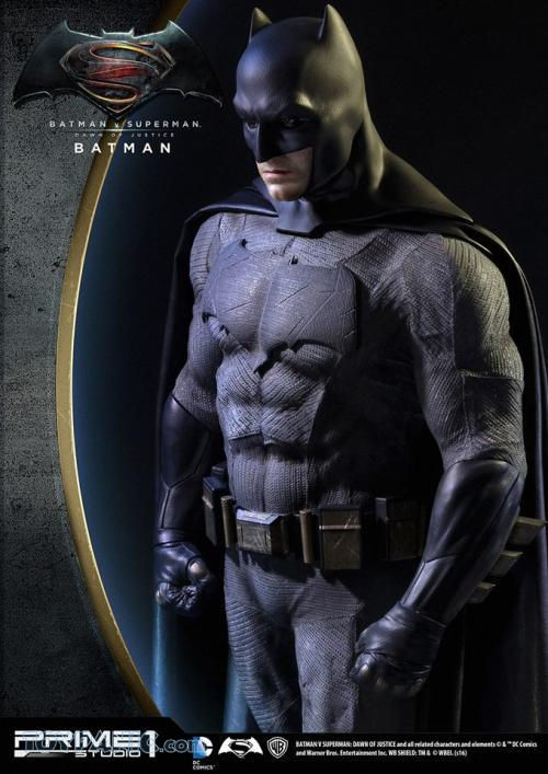 Thumbnail: Batman vs Superman: Dawn of Justice 1/2 Batman Standard versione