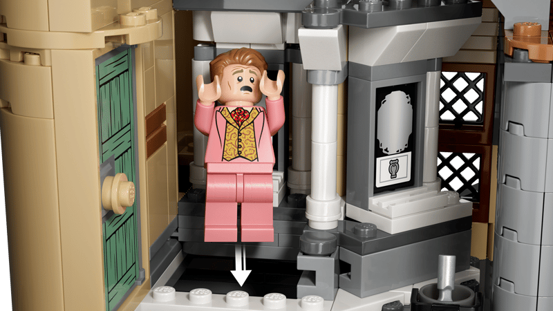 Miniatura: Lego 76473 Harry Potter - Hogwarts Castle East Wing
