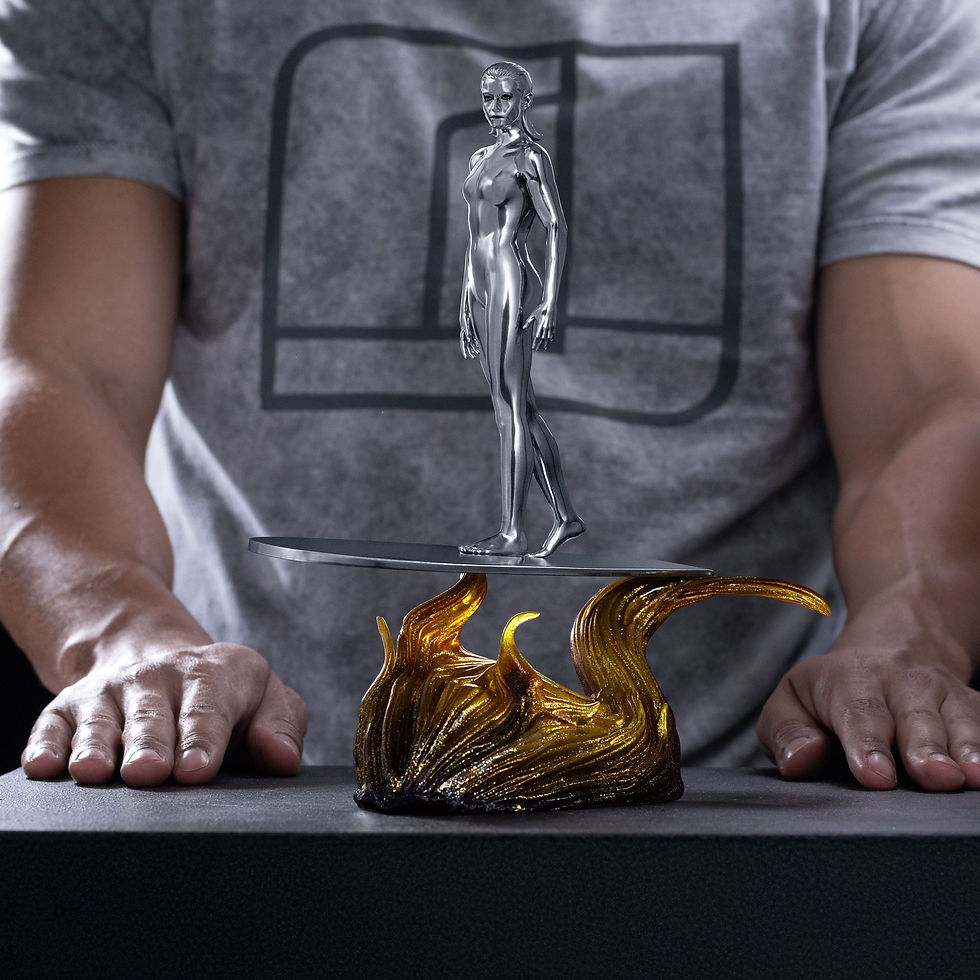 Miniatura: Fantastic Four Art Scale Statue 1/10 Silver Surfer 27 cm