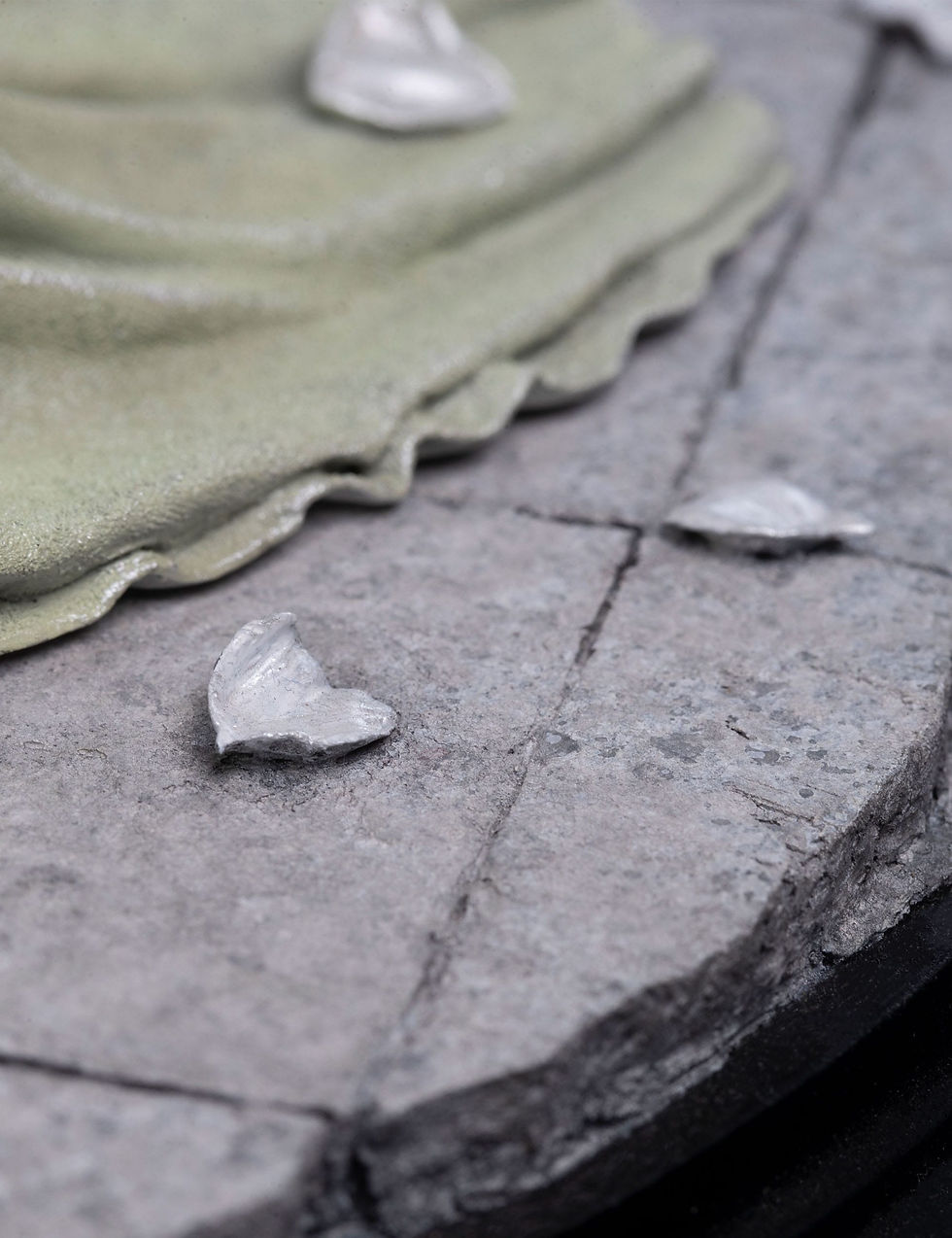 Thumbnail: The Lord of the Rings Statue 1/6 Coronation Arwen (Classic Series) 32 cm