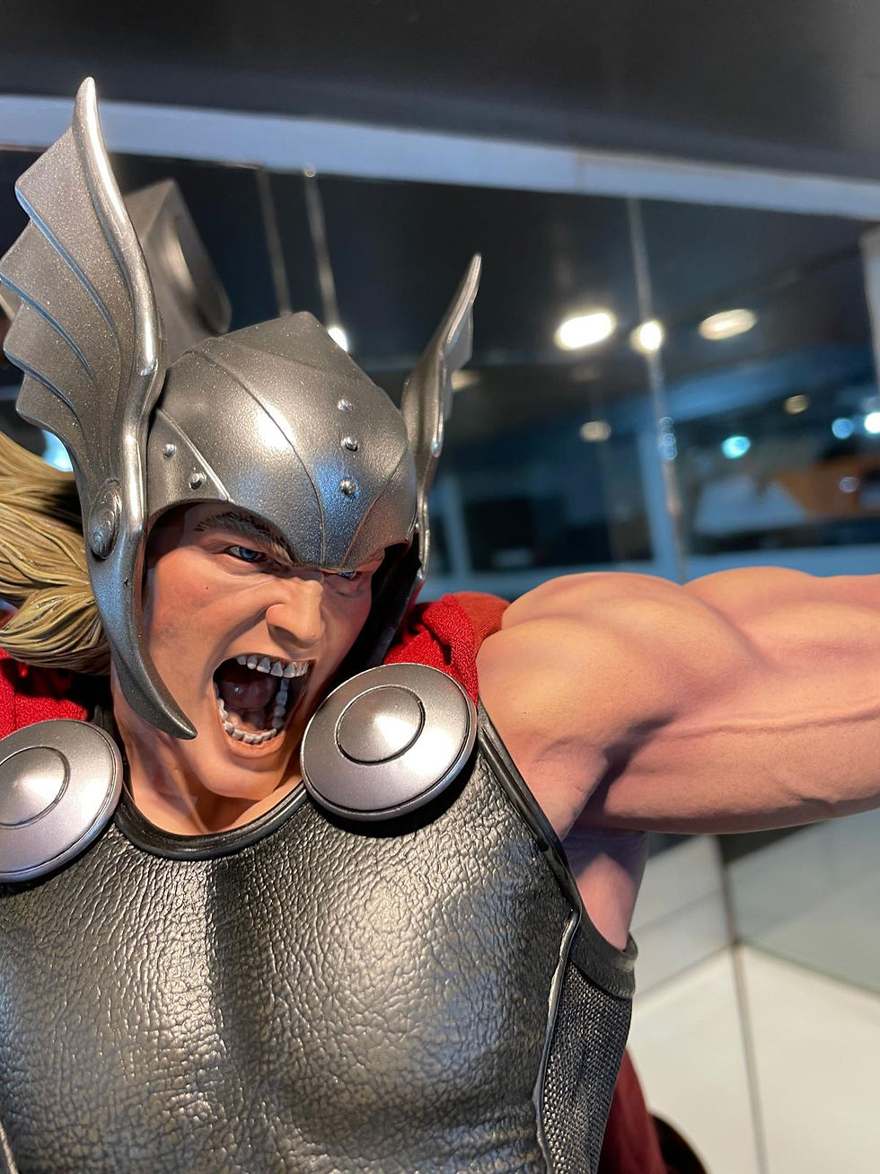 Thumbnail: Sideshow Marvel Comics Thor Breaker of Brimstone Premium Format  65 cm