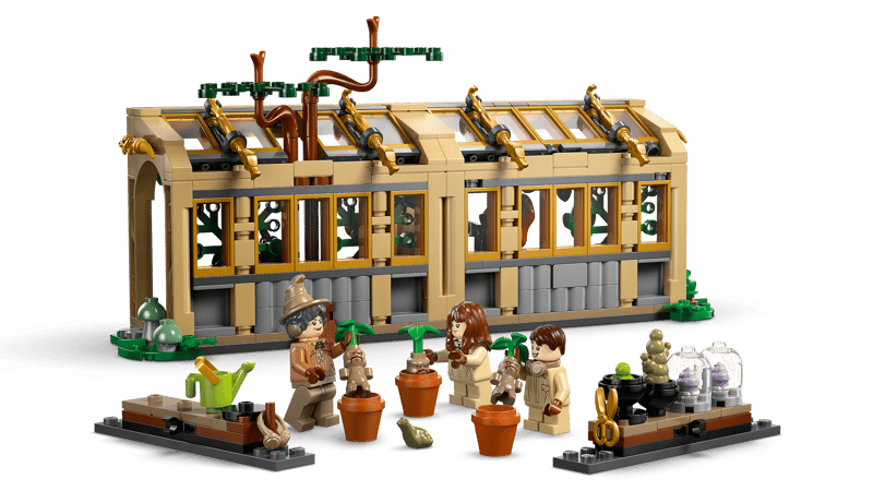 Miniatura: Lego 76445 Harry Potter - Hogwarts Castle: Herbology Class