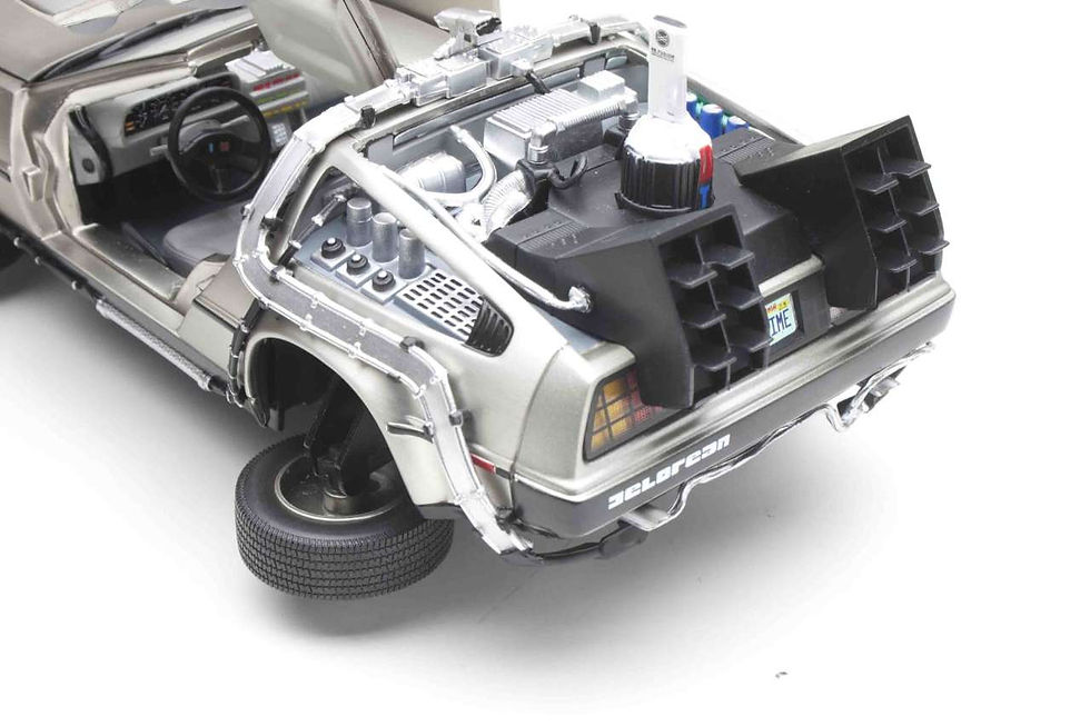 Miniatura: Back to the future II 1/18 De Lorean die-cast