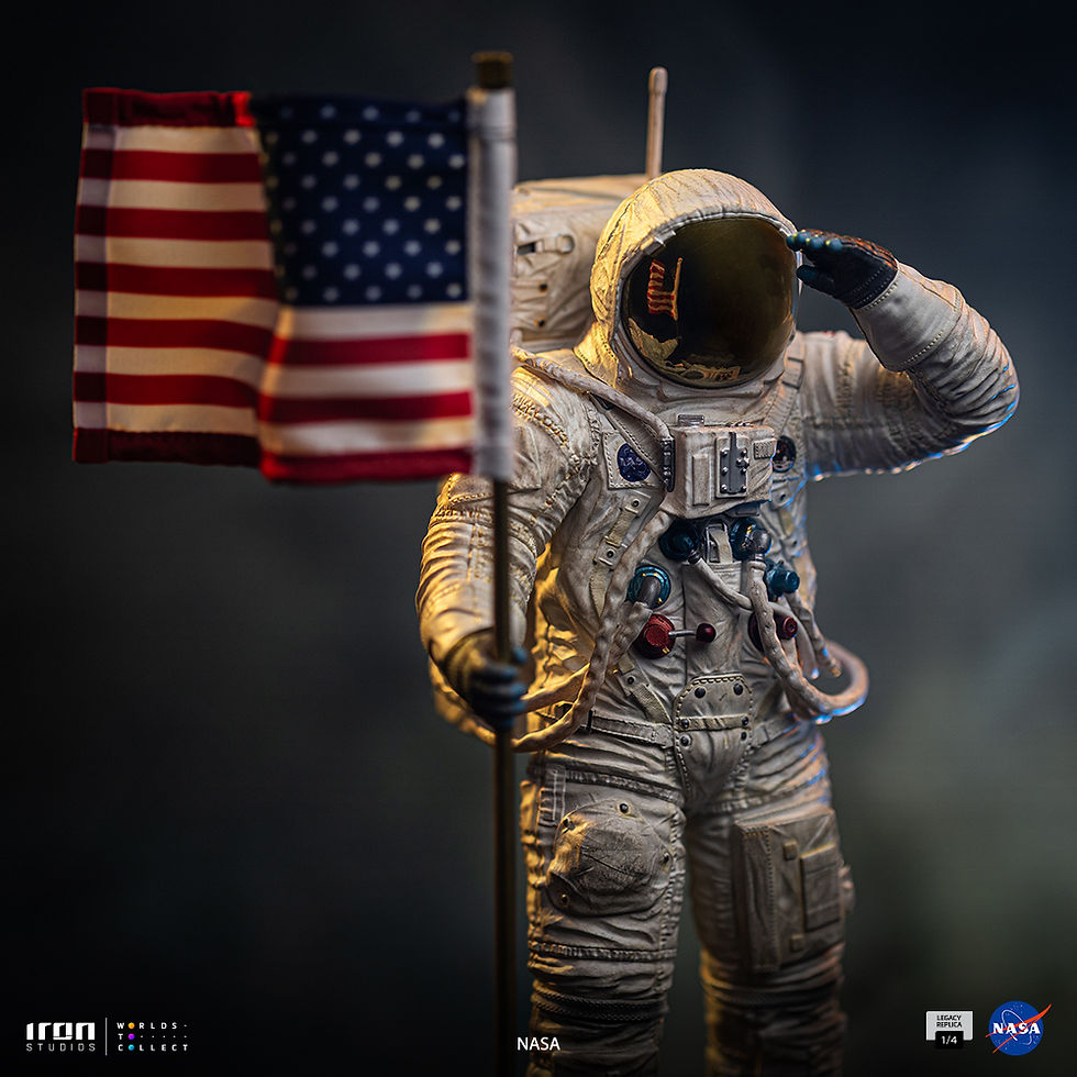 Miniatura: Nasa  1/4 Apollo 11 Astronaut