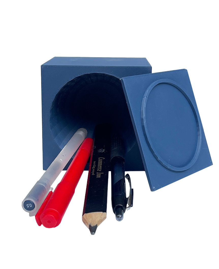 box spilling out.png