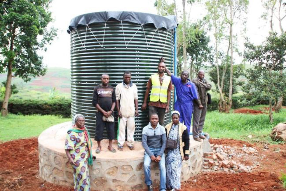 2016 Bij de watertank
