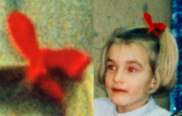 Le trompe-l'oeil des yeux rouges II, Impression au jet d'encre, 1998-2005, 67 x 106 cm , Courtesy galerie Simon Blais, galerie ric Dupont