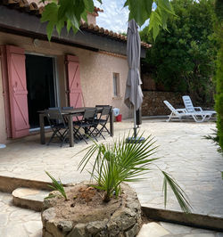 BOULOURIS SAINT RAPHAEL piscine et tennis partagée