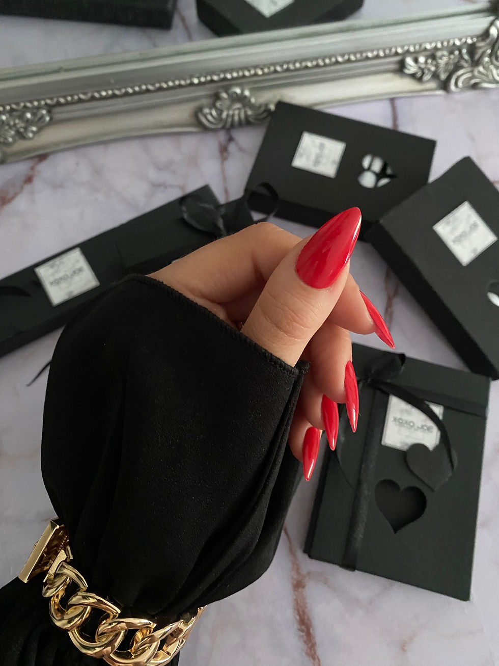 Миниатюра: Basic red Press on Nails