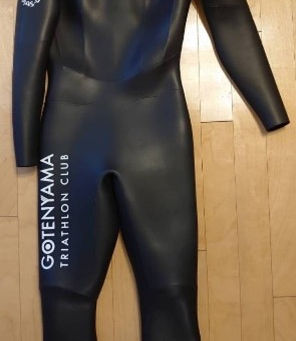 GTCのロゴの入ったフルオーダーウェットスーツを作ります!