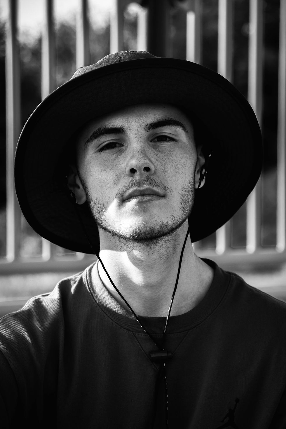 Meet Léo, a passion for basketball - Rencontre avec Léo, passion pour le basket.