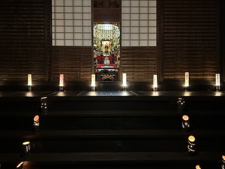 除夜の鐘ライトアップ