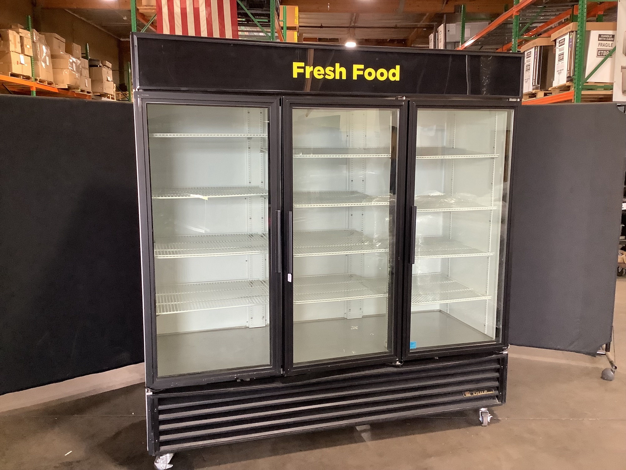 2014 True Refrigerated Merchandiser 3 DR
