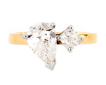Toi Et Moi Two Stone Engagement Ring_edi