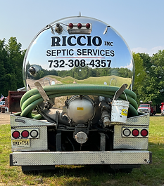 septic pump truck