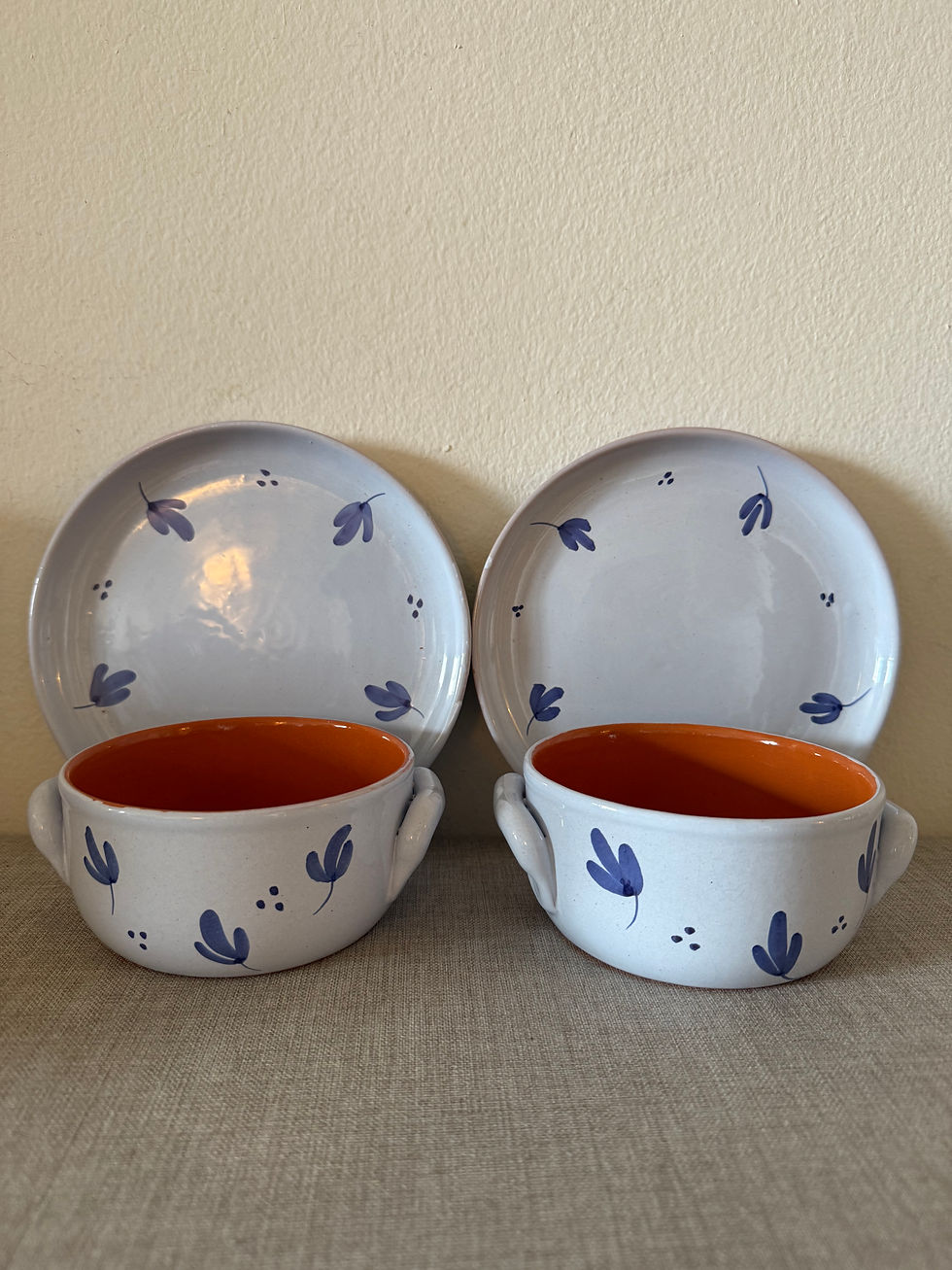 縮圖：Set of 4 Handled Soup Bowls with Matching Saucers | Hand-Painted Rustic Glaze
