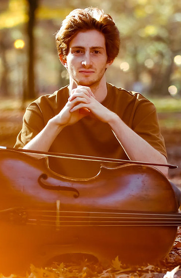 aaron 1.jpg