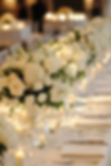 artjomss._modern_white_wedding_realistic_tables_decorations_--a_9d96fa19-de44-40a3-95ee-98