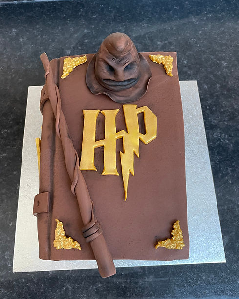 Harry Potter Book Cake