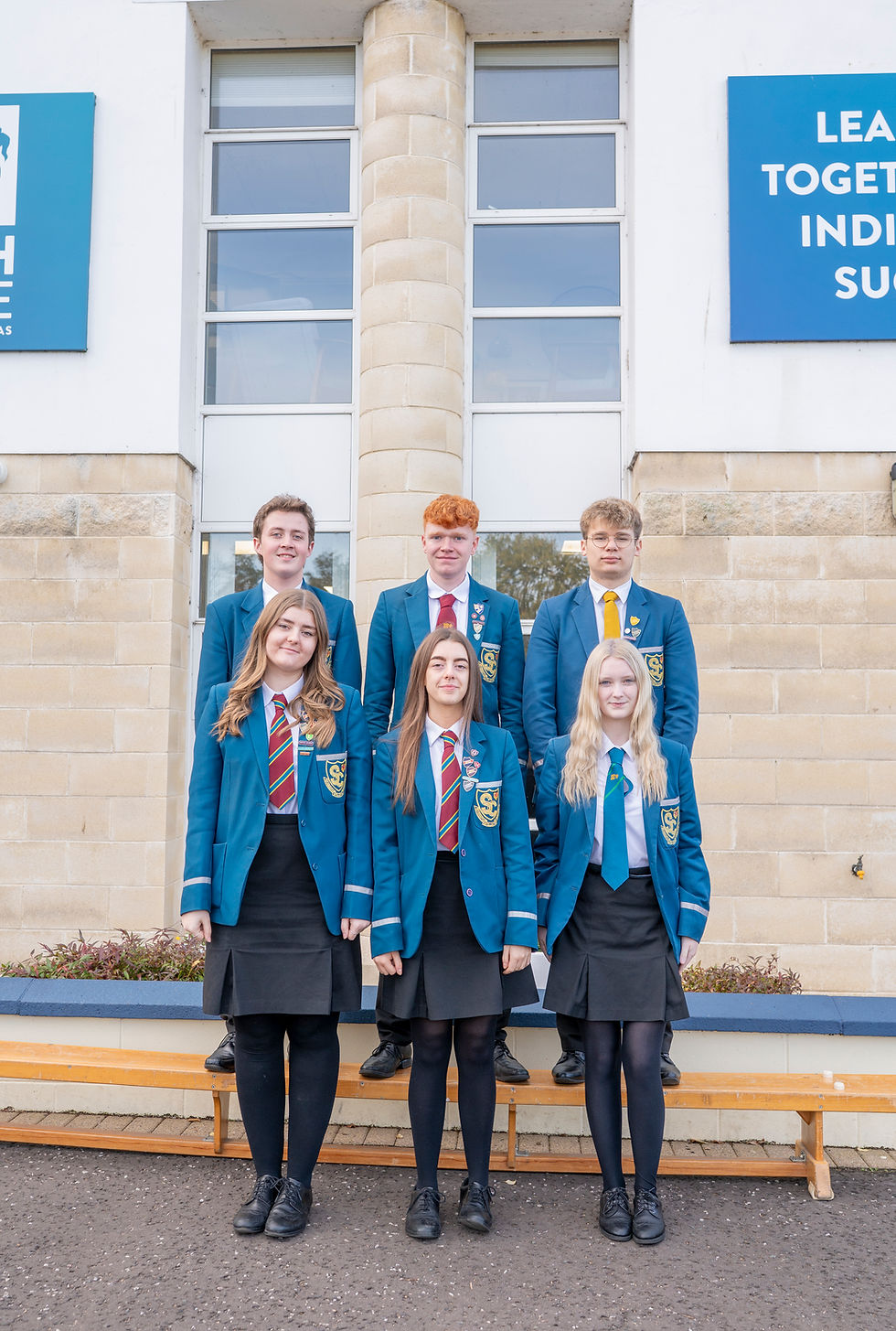 Year 13 recipients of Bronze & Silver DofE Certificates