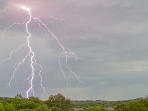 Weather warning issued for thunderstorms
