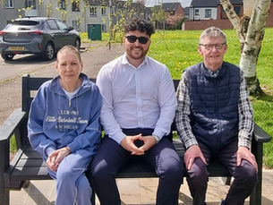 New summer bench installed in Ballymena estate after years without seating following vandalism