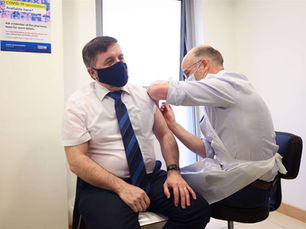 130 pharmacies on board to deliver Covid vaccine doses across Northern Ireland