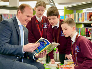 Minister announces additional £1M funding for new books in libraries across NI
