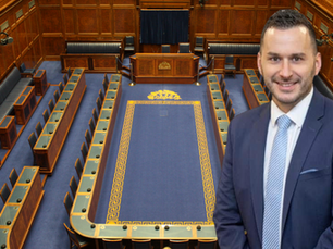 Timothy Gaston returns to Stormont and defends conduct in ‘breathegate’ row