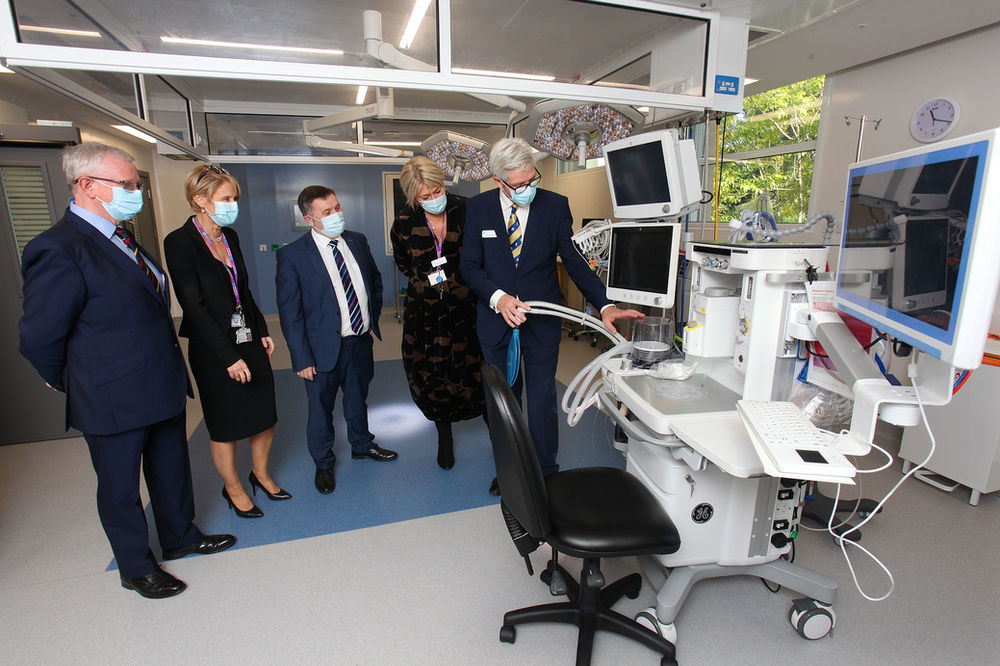 Health Minister opens new orthopaedics unit