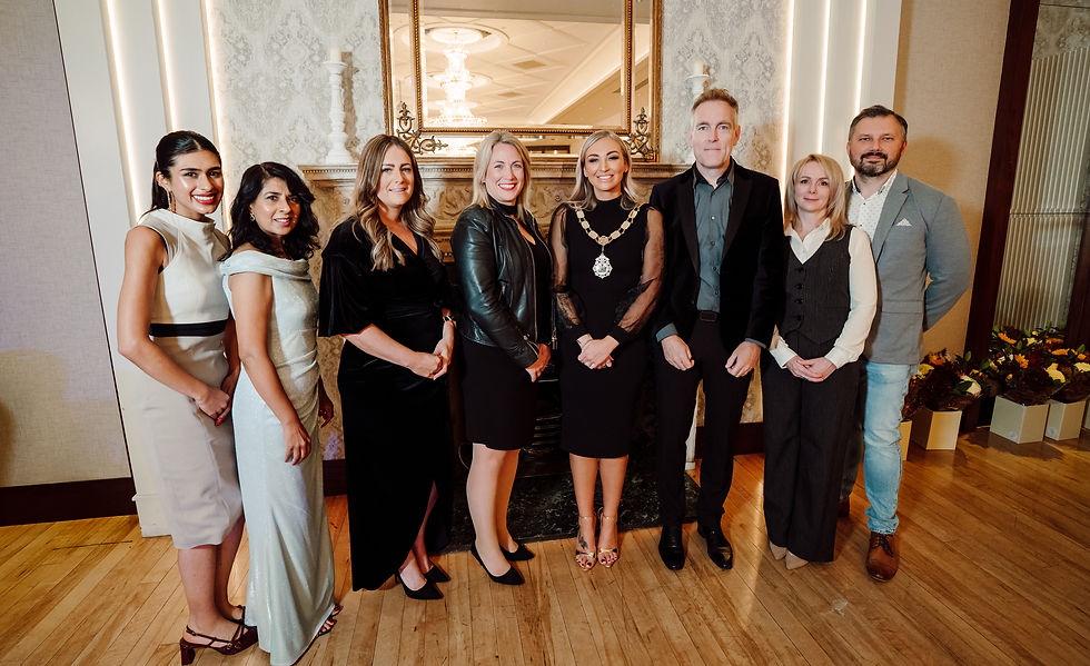Mayor, Councillor Leah Kirkpatrick with members of Antrim Chamber of Commerce who kindly sponsored a table at the event and provided Raffle Prizes