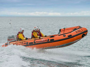 Larne RNLI assists five paddleboarders and two fishermen in two call outs in quick succession