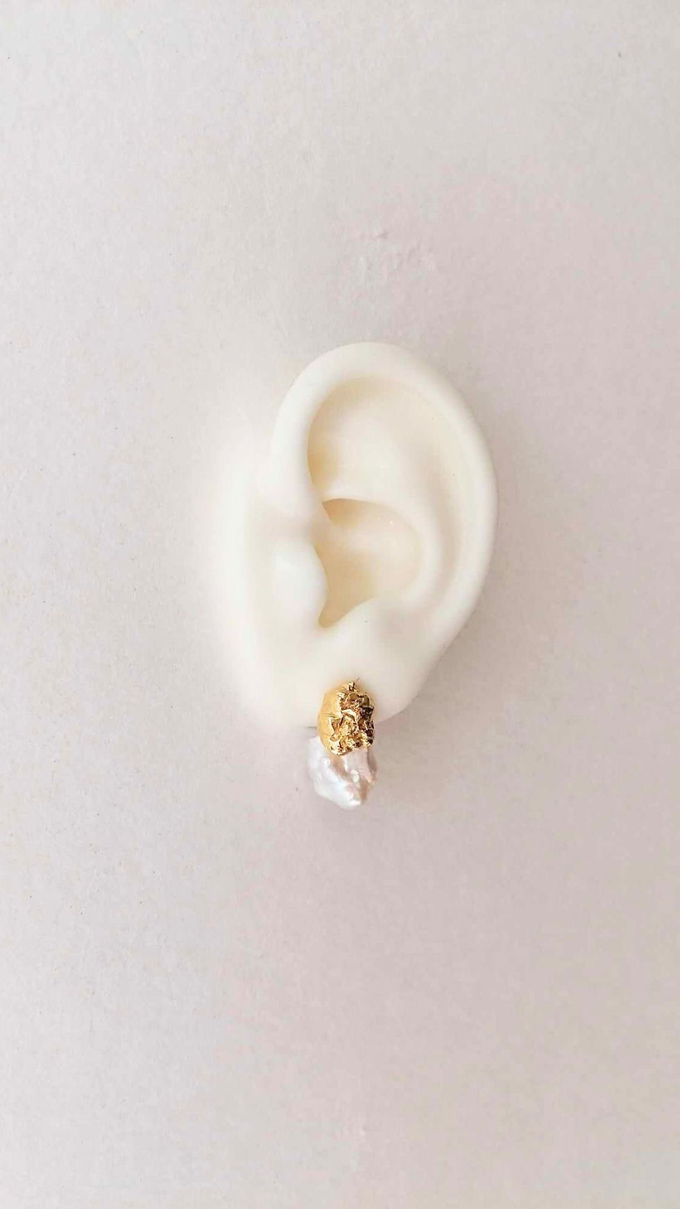 Thumbnail: LA ROCHE STUD ORGANIC PEARL STUDS