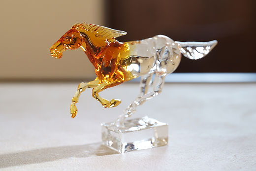 ガラス製馬の彫刻 透明琥珀色 ショップ/鈴木俊也 ガラス | Shop/Toshiya Suzuki Glass