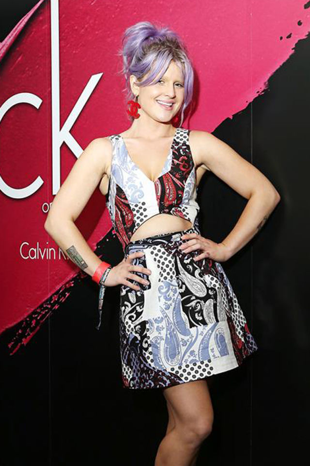 5502a11a853ff_-_elle-04-bleached-eyebrows-kelly-osbourne