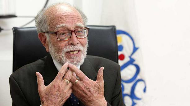 Julio César Trujillo
