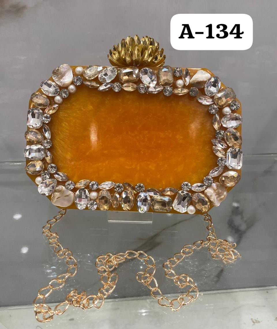 Thumbnail: Hira Collections CAT-02
Marble Clutch Purse 
Comes with sling chain