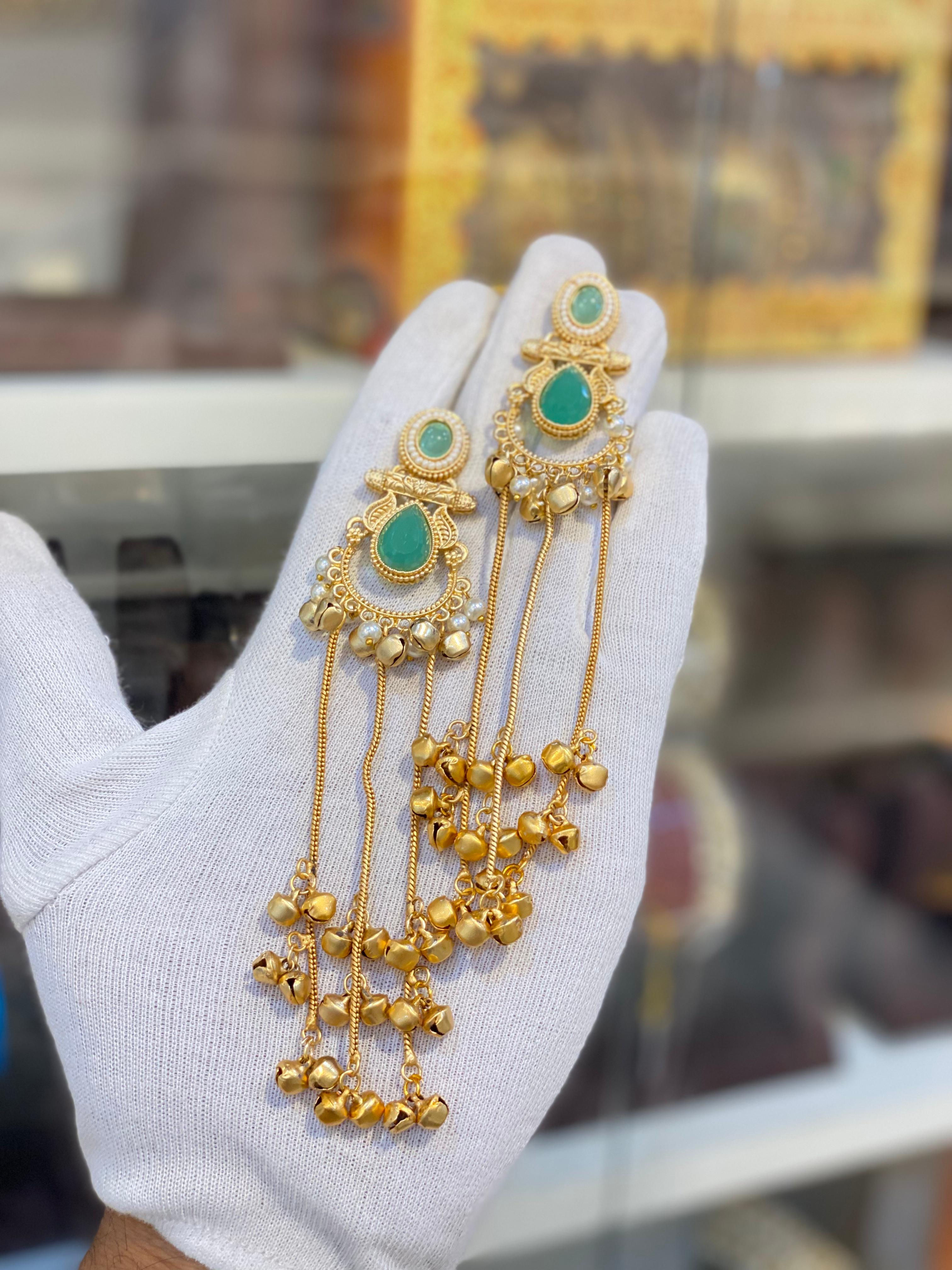 Hira Collections 001
Gold Plated Kashmiri Ghungroo Earrings 