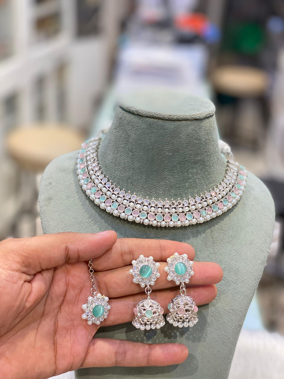 Thumbnail: Polki Necklace Set 