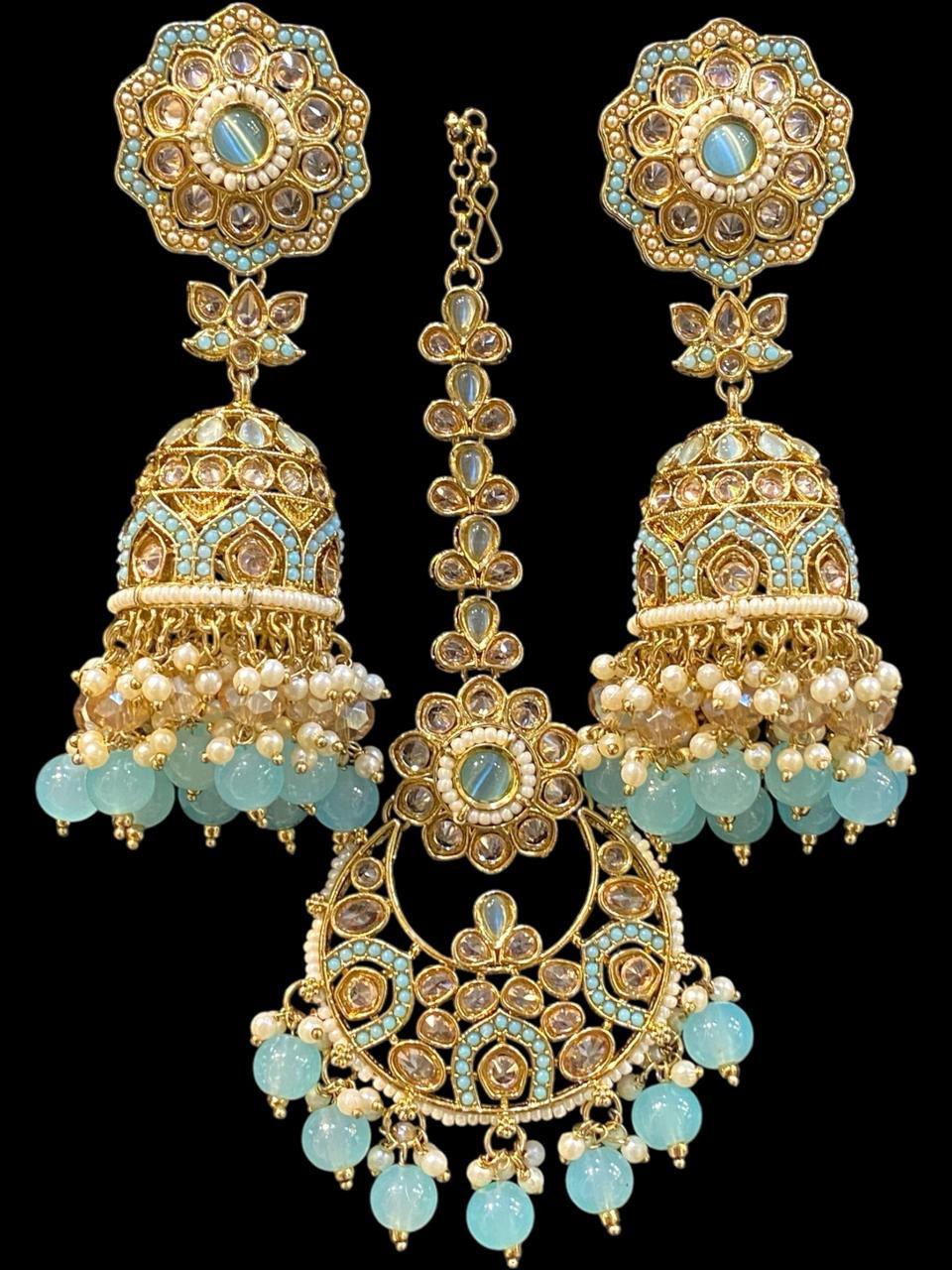 Thumbnail: Hira Collections DILNASHEEN
Real Polki Jhumka Earrings + Tikka 