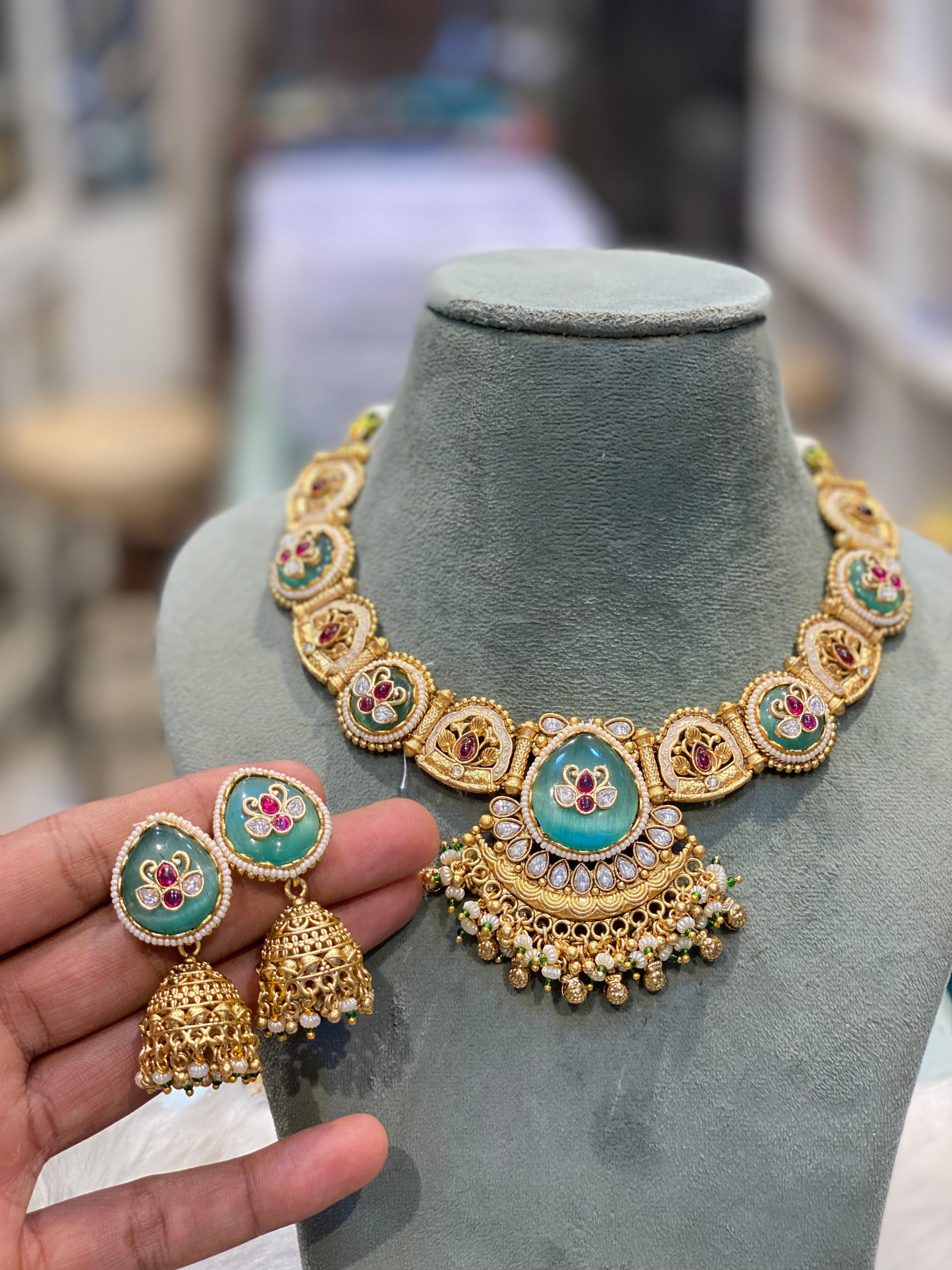 Heritage Collection
Real Look Goldplated
Set 