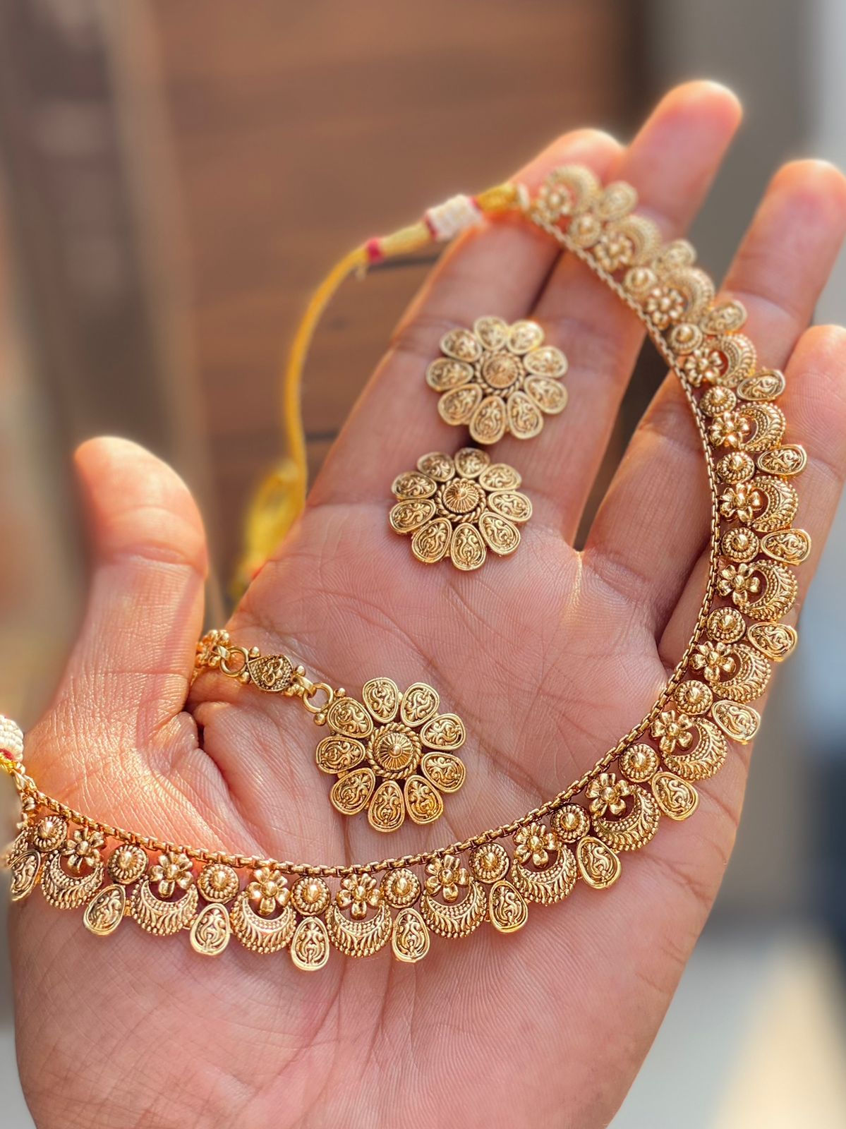 Hira Collections SHANA 
One gram Gold Plated Real Look 
Necklace Set