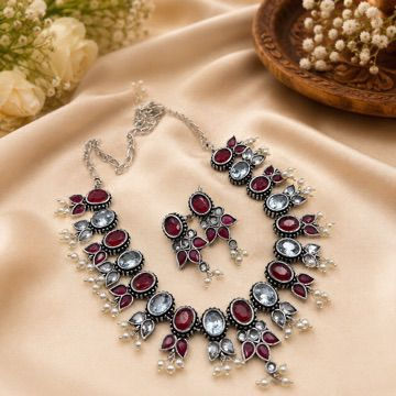 Thumbnail: Hira Collections OXIN - 109 
Monalisa Stone necklace with matching stud earrings
