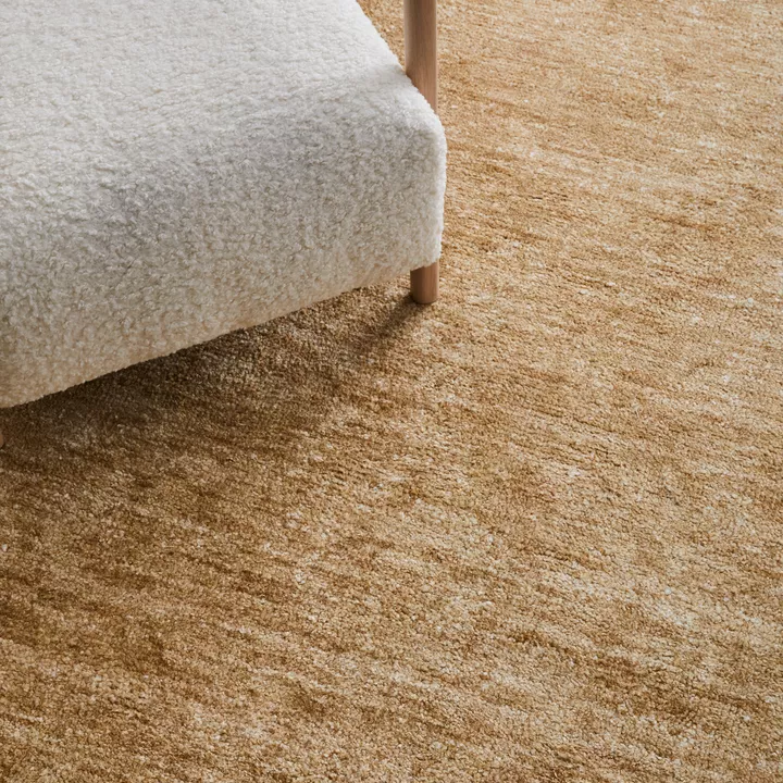 close up of the Almonte Honeycomb Rug